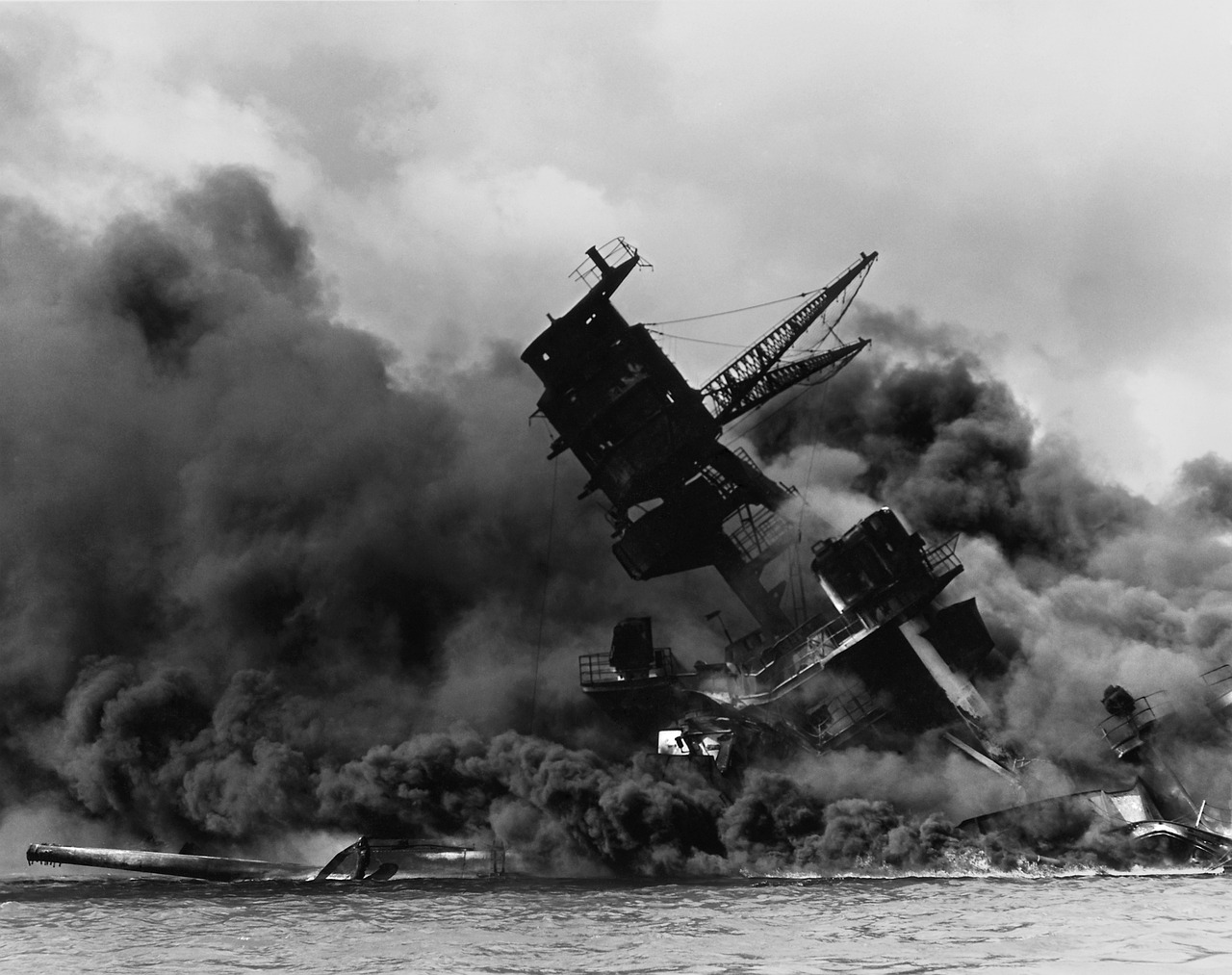 3. İkinci Dünya Savaşı'nda Pearl Harbor Saldırısı